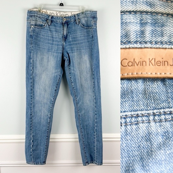 Calvin Klein One Slouchy Slim Denim Jeans Size 10/30 Cotton Casual - Picture 1 of 14